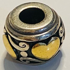 Retired Brighton crazy love spacer bead  (96)